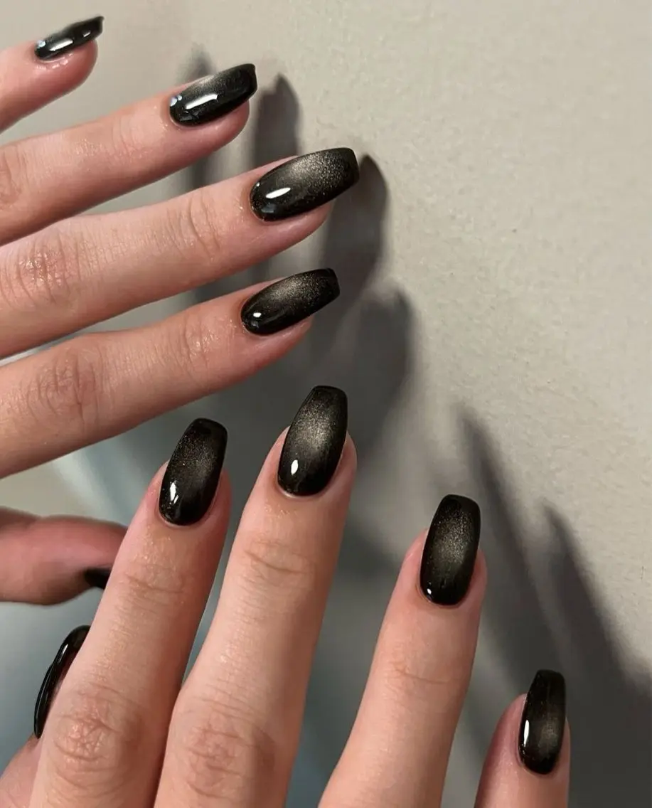 ネイル グラデーション キラキラネイル ワンカラーネイル 冬ネイル Jenn Nail Salonのネイルデザイン