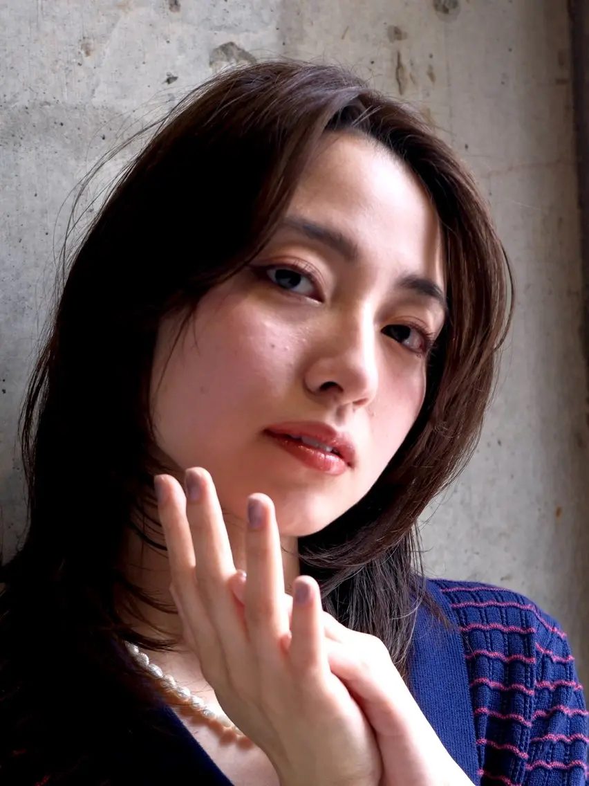 セミロング カラー ベージュカラー レイヤーカット OLDE YUTAROのヘアスタイル