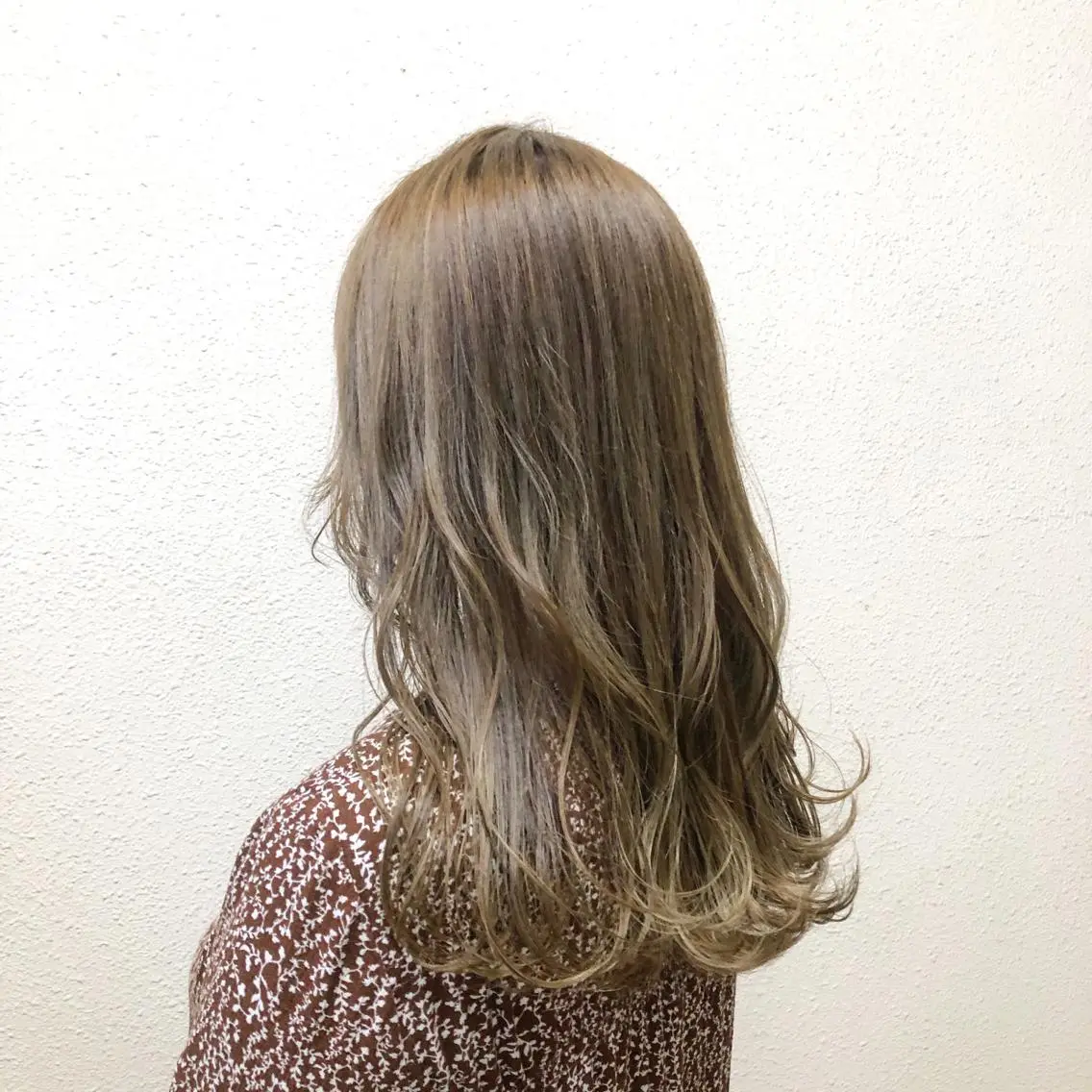 【人気急上昇🍒】カット&極潤カラー&うる艶トリートメントの写真