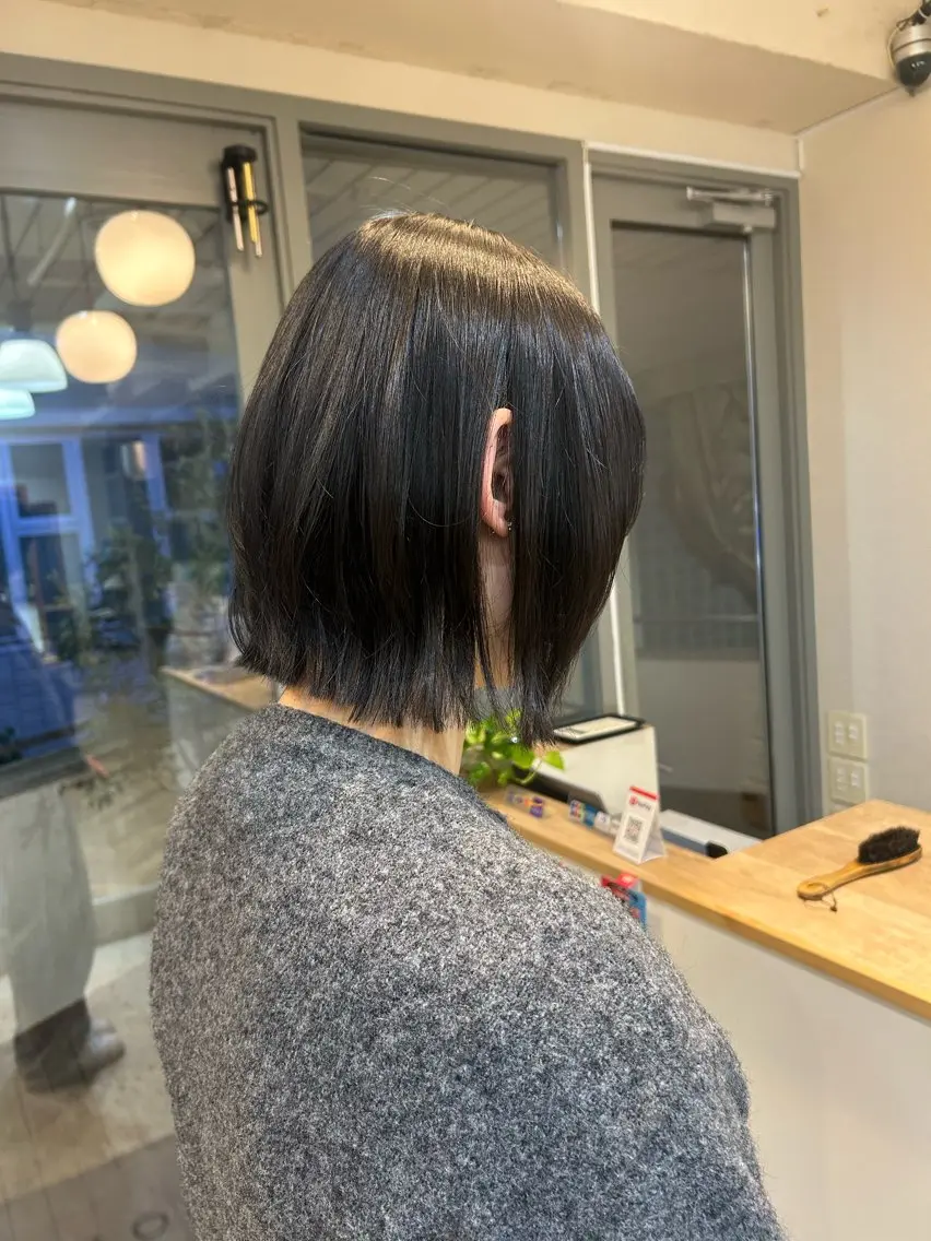 ショート ボブ くびれヘア レイヤーカット ウジイエ ミユウのヘアスタイル