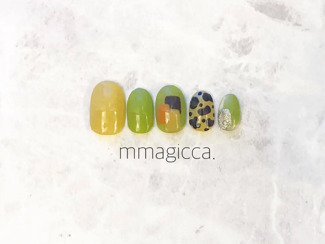 ネイル ジェルネイル mmagicca. 【 まじか. 】のネイルデザイン