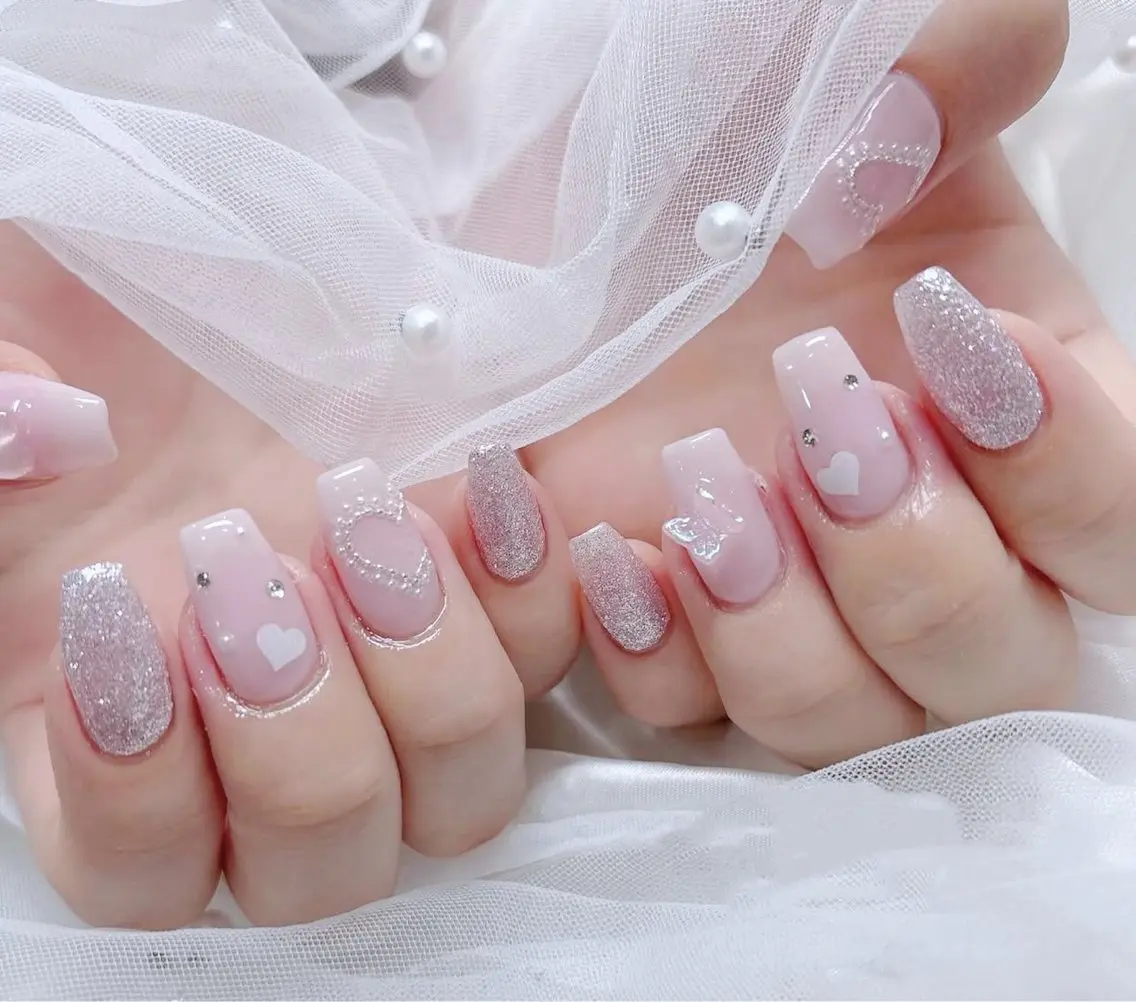 ネイル フットネイル ジェルネイル マグネットネイル 持ち込み ワンカラーネイル ハンドネイル ╹◡╹MimoEye lash🌻Nailのマツエク・マツパデザイン