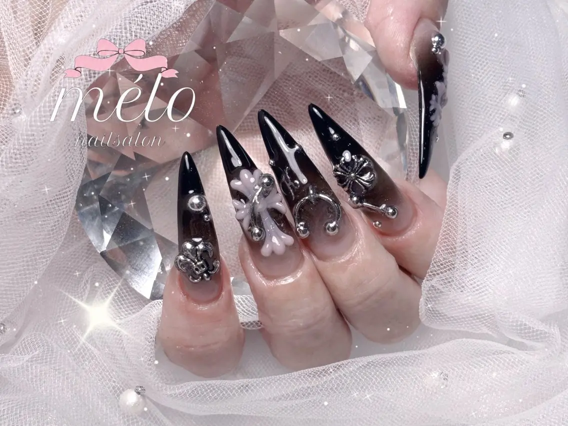 ネイル ハンドネイル Nailsalon mélo ももか🩷のネイルデザイン