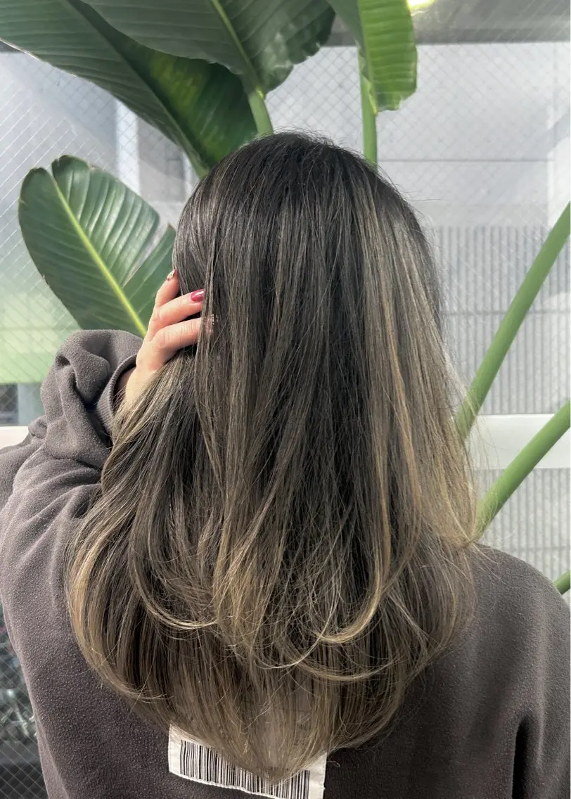 セミロング レイヤーカット カット 桝田 友美のヘアスタイル