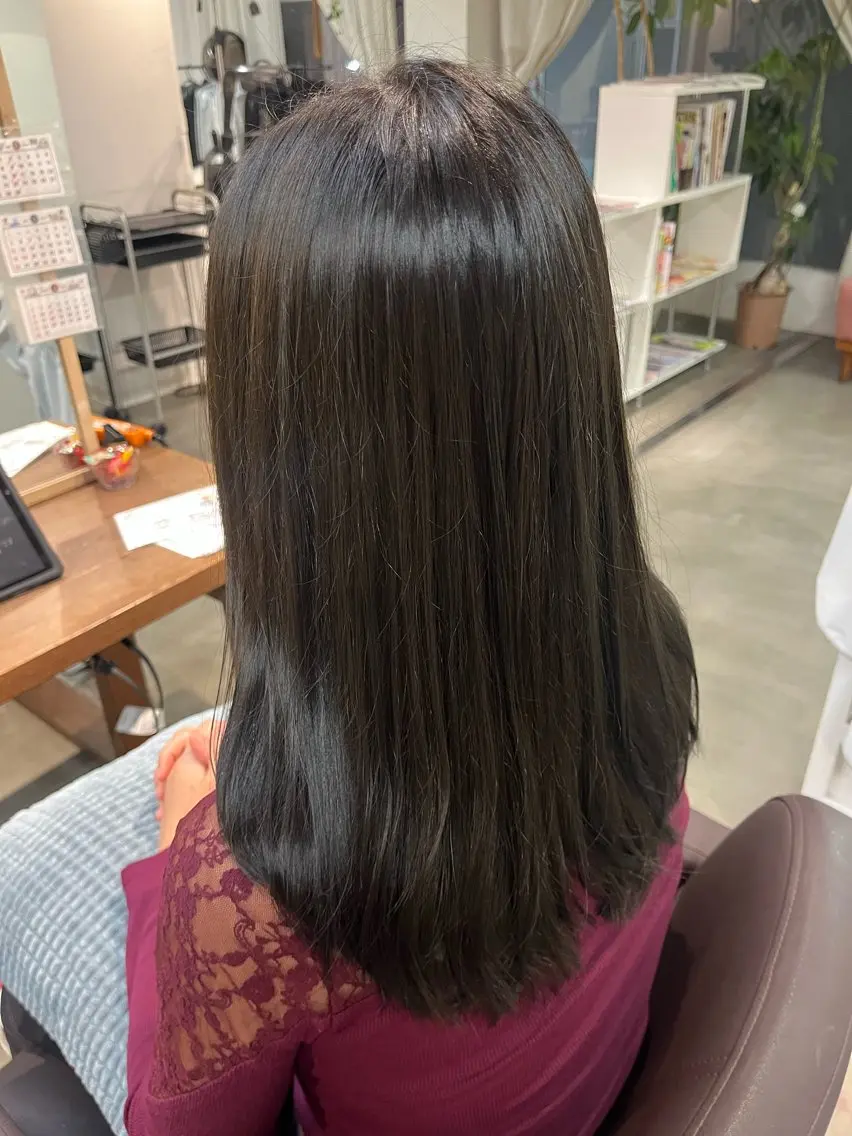 ロング 辻村 はなのヘアスタイル