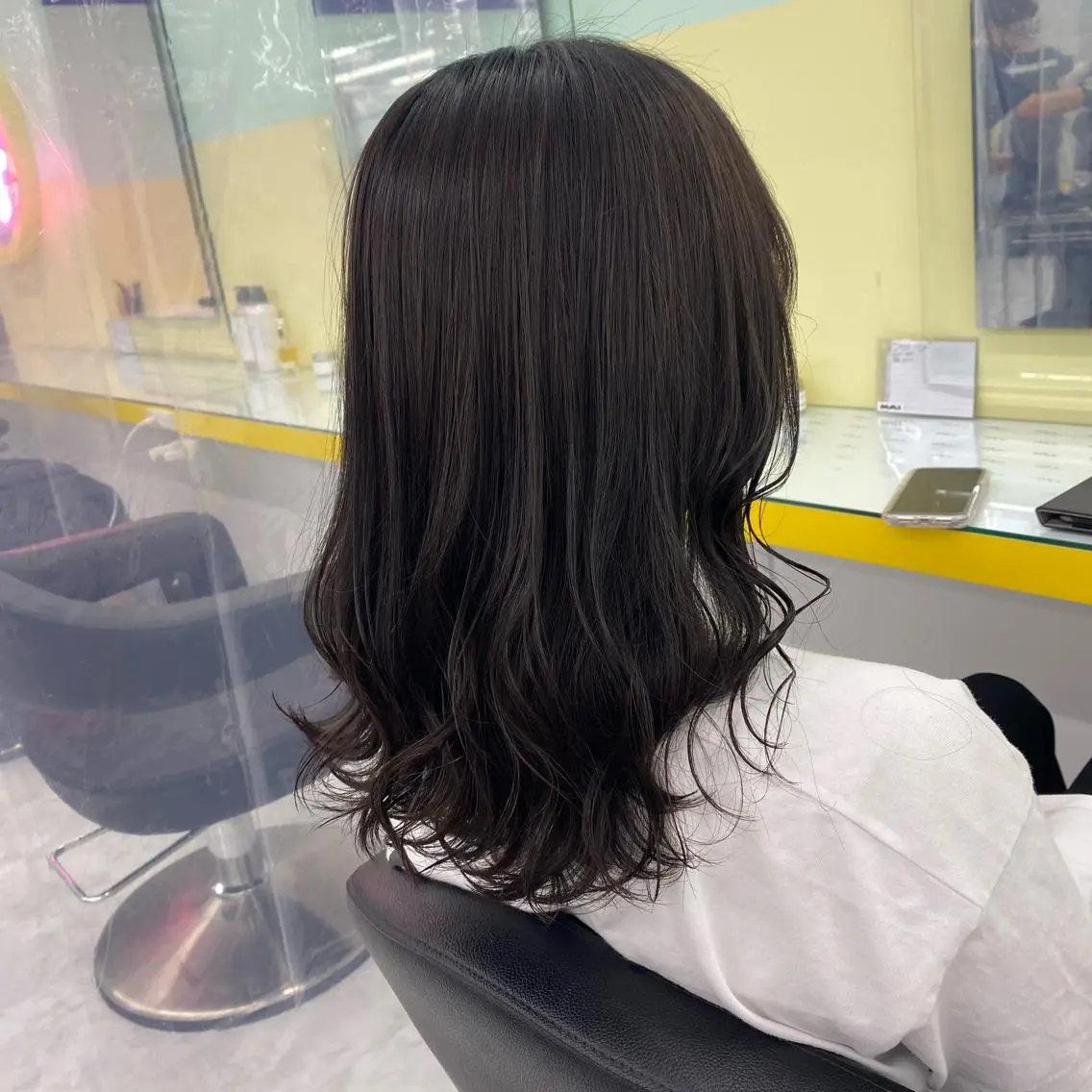 セミロング カラー ヘアアレンジ ヘアカラー トリートメント mai🍑暖色カラー /レイヤー💖のヘアスタイル