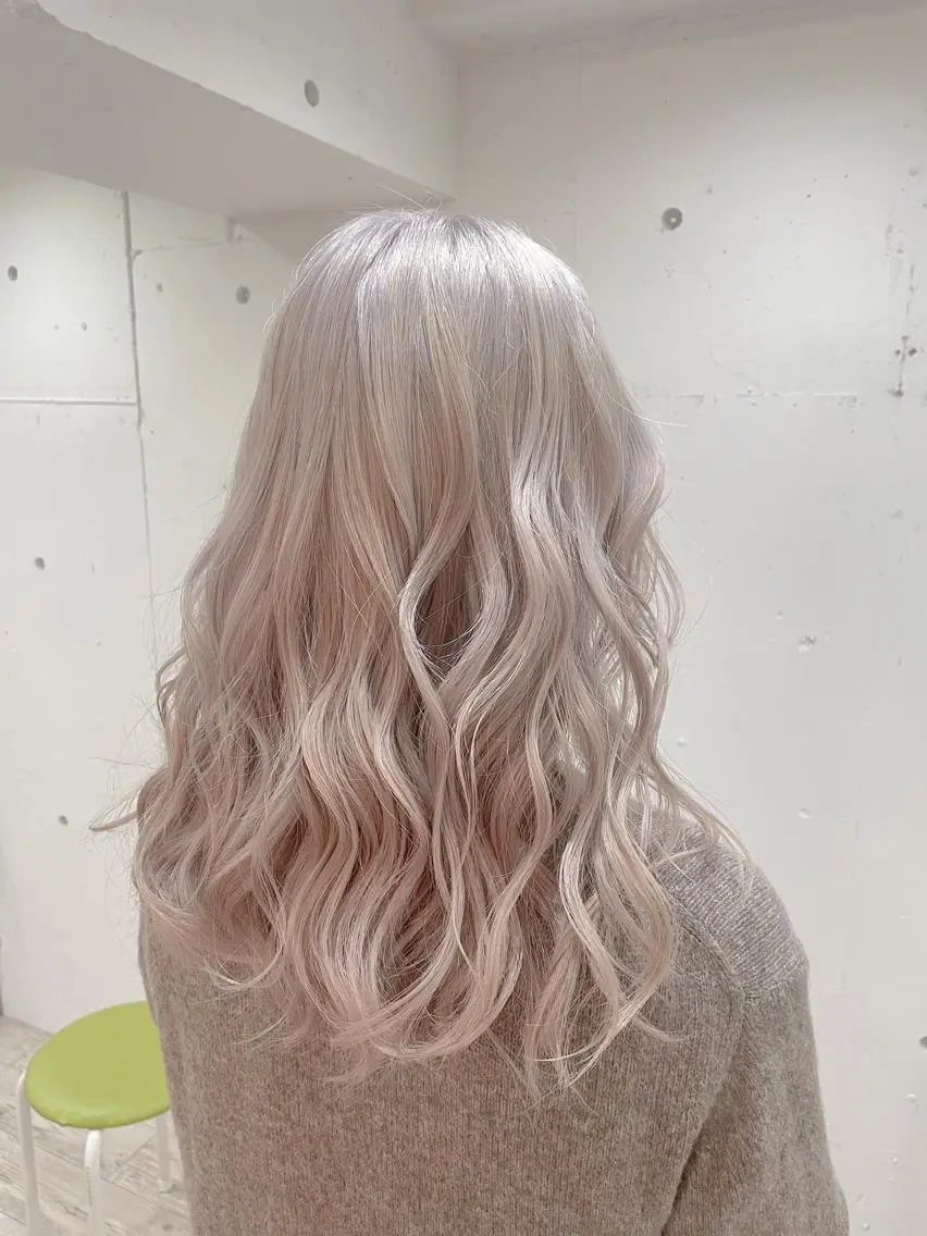 🌈ダブルカラー(ブリーチ1回)+超音波トリートメント付き🌈の写真