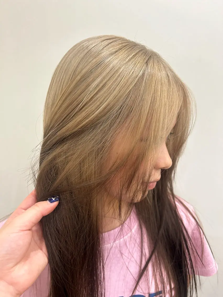 ロング ヘアカラー hair&eye🎀 /momoKaのヘアスタイル