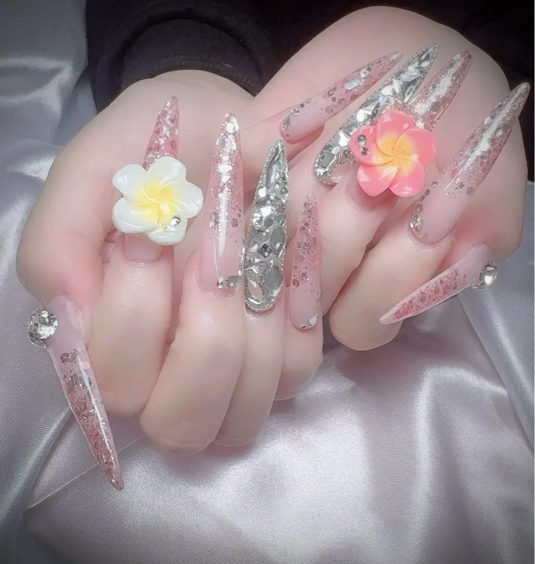 ネイル グラデーション 韓国ネイル ロングネイル マグネットネイル ニュアンスネイル ハンドネイル Hana Rose Nailのネイルデザイン