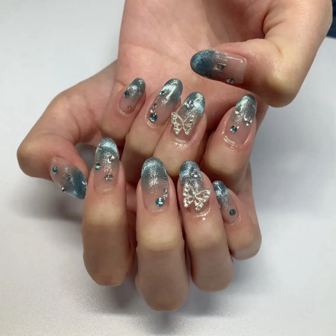 ネイル キラキラネイル マグネットネイル 持ち込み ニュアンスネイル nail Callaのネイルデザイン