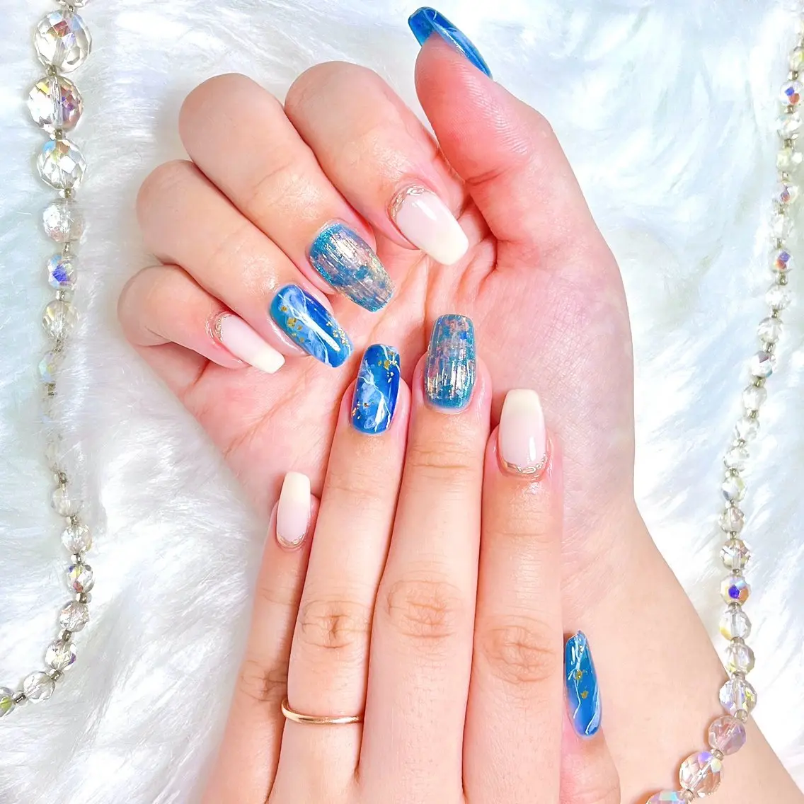 ネイル ブルー ハンドネイル Nailsalon Nearのネイルデザイン
