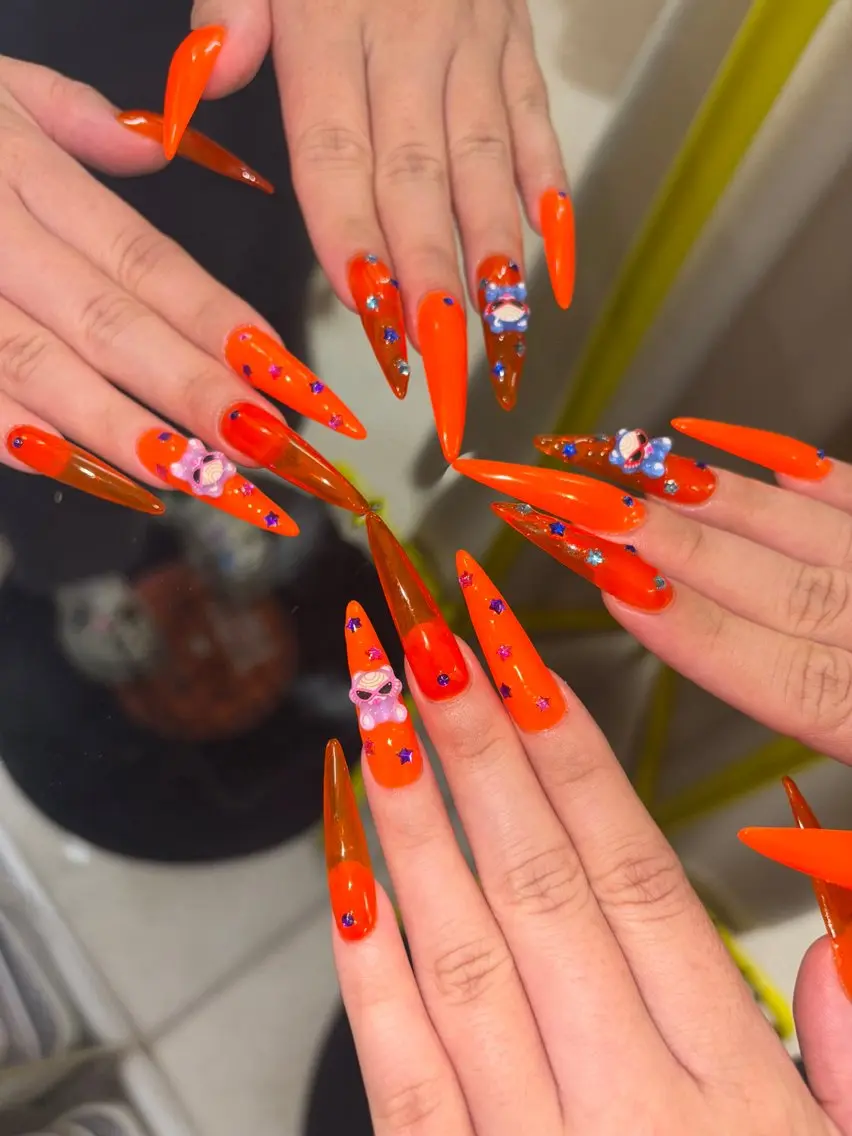 ネイル ロングネイル ハンドネイル 33nail✴️栄 スミレ❇️Gel-xのネイルデザイン