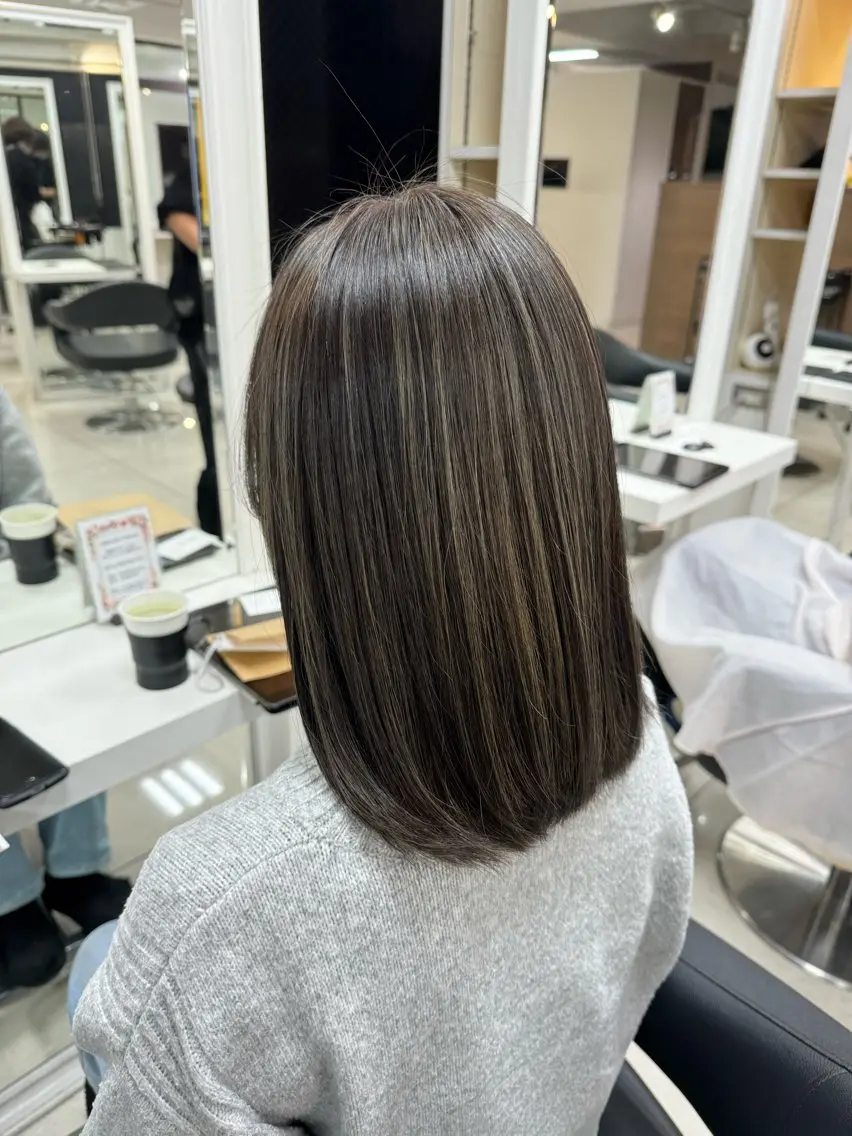 ミディアム カラー ハイライトカラー イルミナカラー ハイライト カット ヘアカラー トリートメント 【髪質改善】 kasumi🌷🌷のヘアスタイル