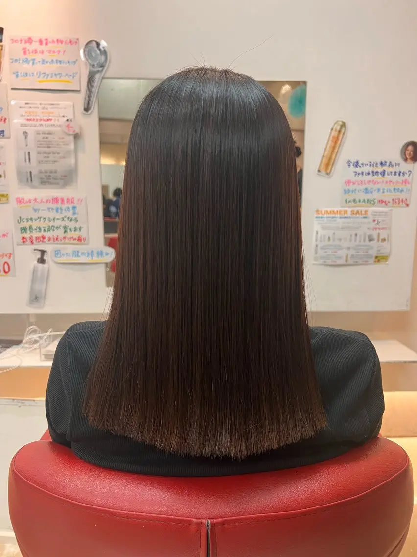 セミロング 縮毛矯正 青木 健志郎のヘアスタイル