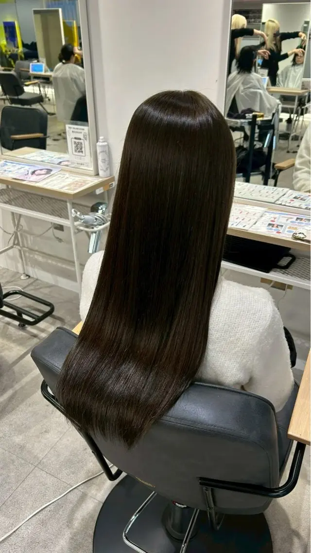 ロング カラー ヘアカラー himari💜 酸性ストレートのヘアスタイル