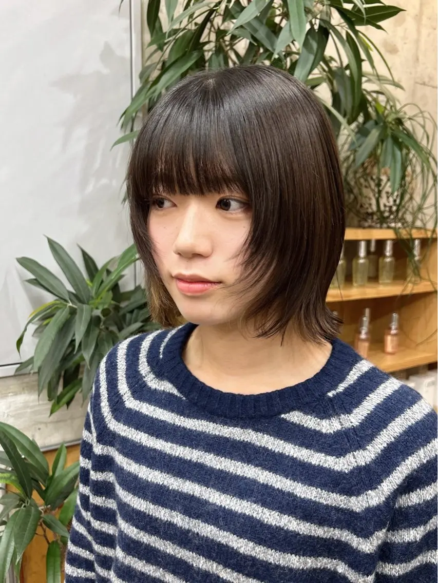 ショート ボブ 顔まわりレイヤー レイヤーカット カット 顔周りレイヤー/ ふわあいりのヘアスタイル
