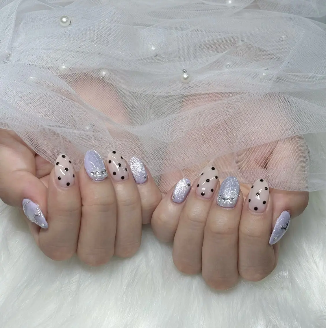 ネイル フレンチネイル ジェルネイル 韓国ネイル マグネットネイル 持ち込み ハンドネイル Royal nail_Mimiのネイルデザイン