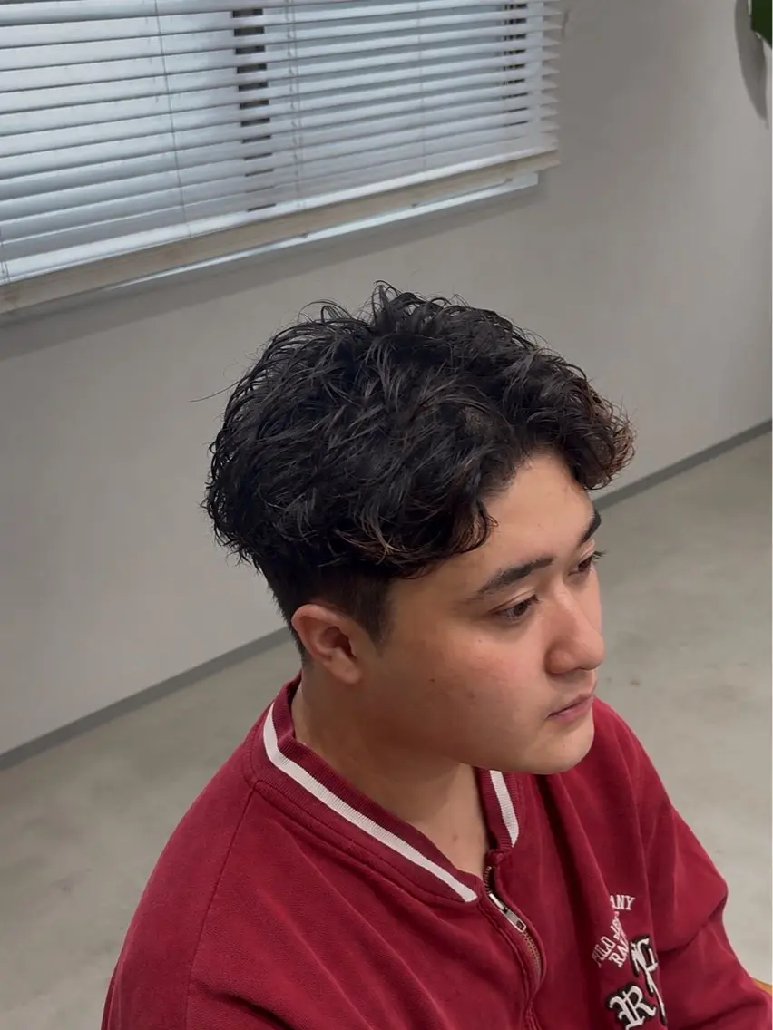 メンズ スパイキーショート カット メンズパーマ 渡辺将功のヘアスタイル