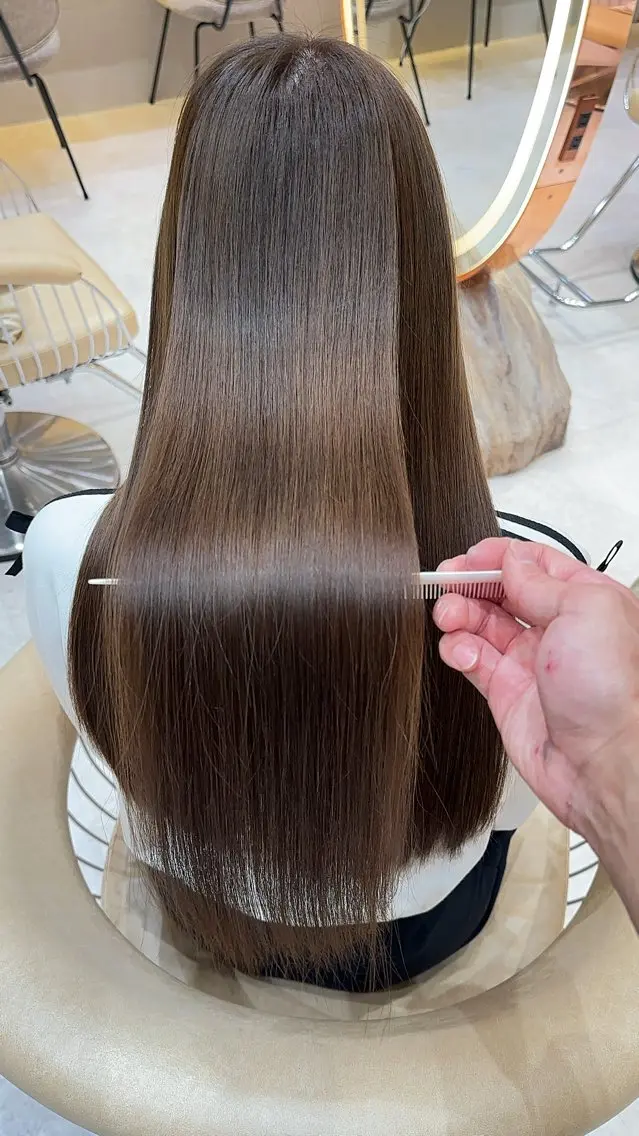 ロング カラー カット ヘアカラー 縮毛矯正 美髪縮毛矯正✨🫧 レイヤー川村利幸のヘアスタイル