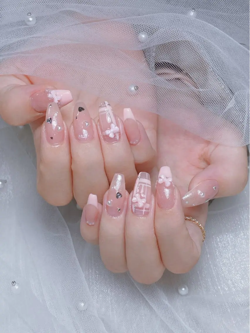 ネイル 成人式 韓国ネイル ロングネイル マグネットネイル 大理石ネイル(マーブル) ハンドネイル Sanie Salonのネイルデザイン