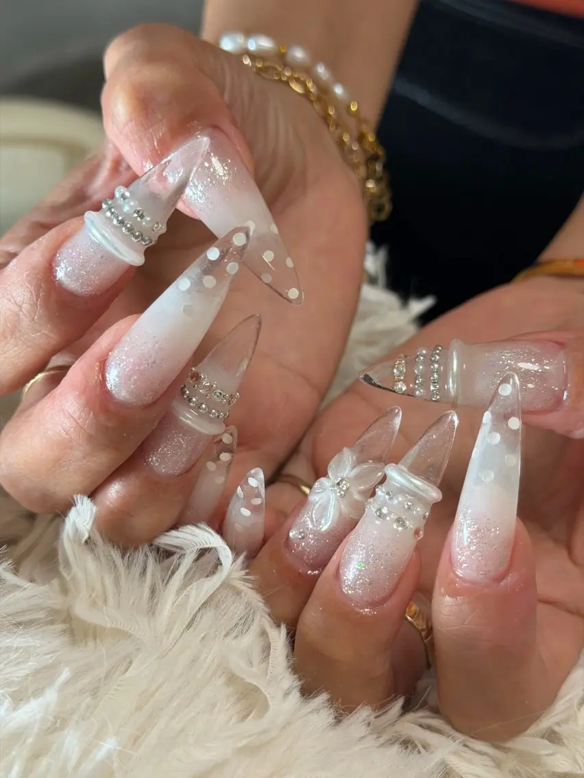 セミロング ハンドネイル Latte Nail 十三のネイルデザイン