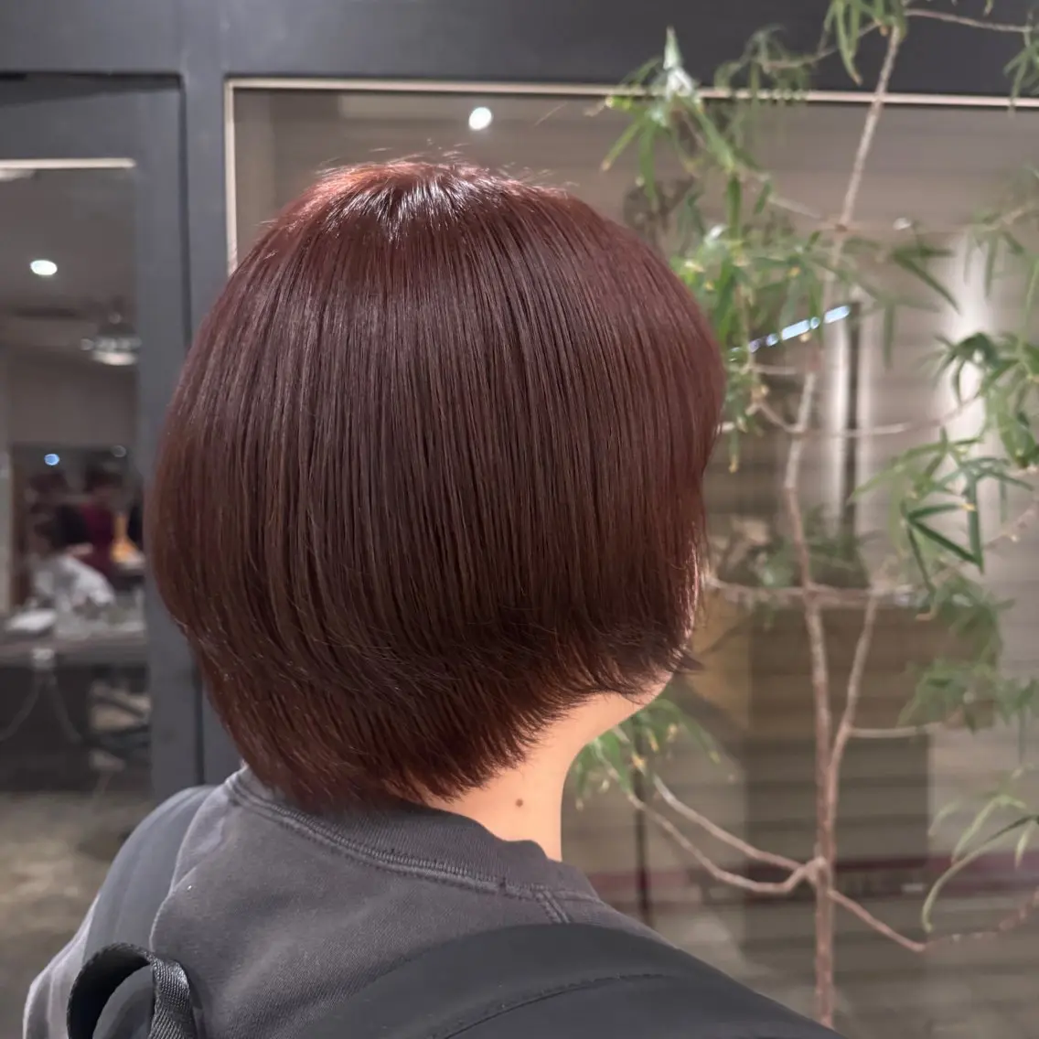 ショート カラー NAVY miyoshiのヘアスタイル