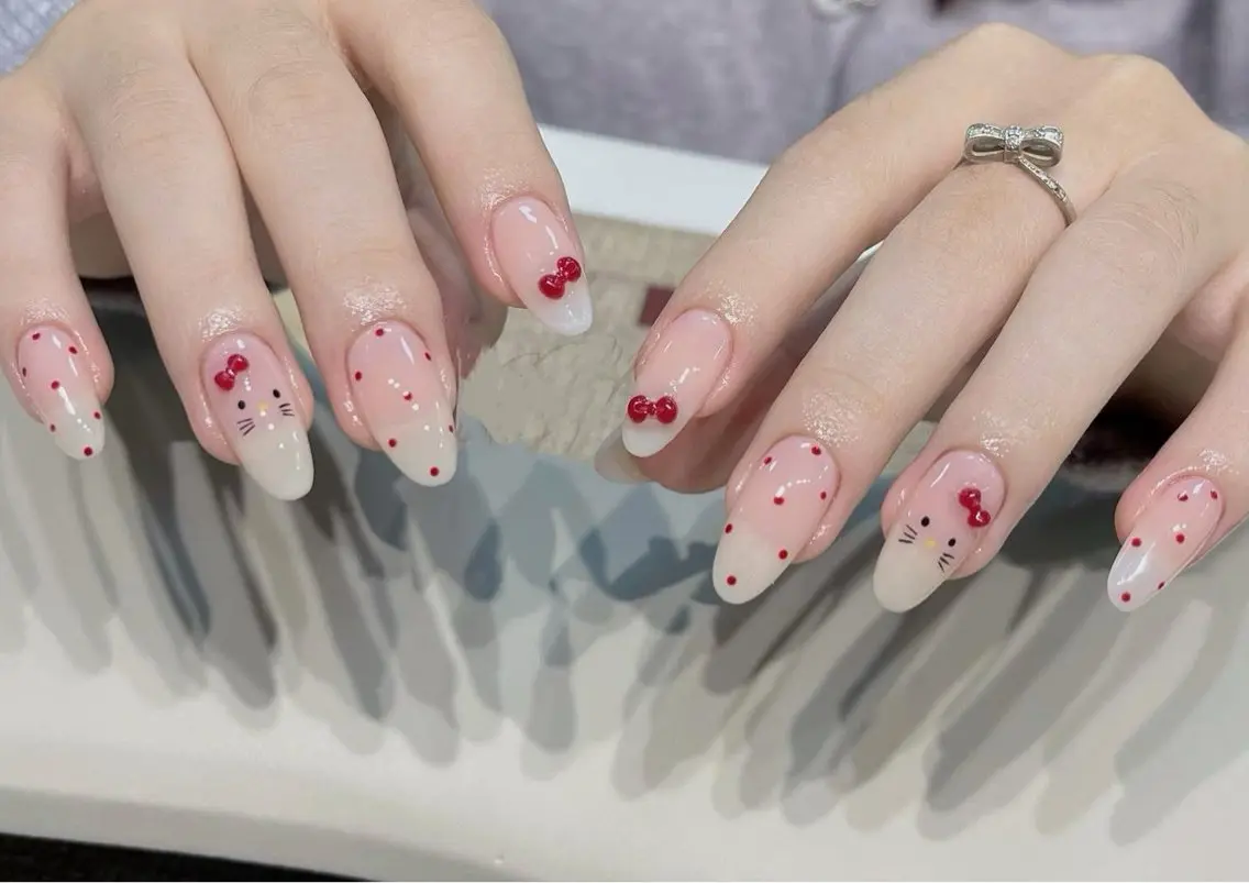 ネイル HIN NAILのネイルデザイン