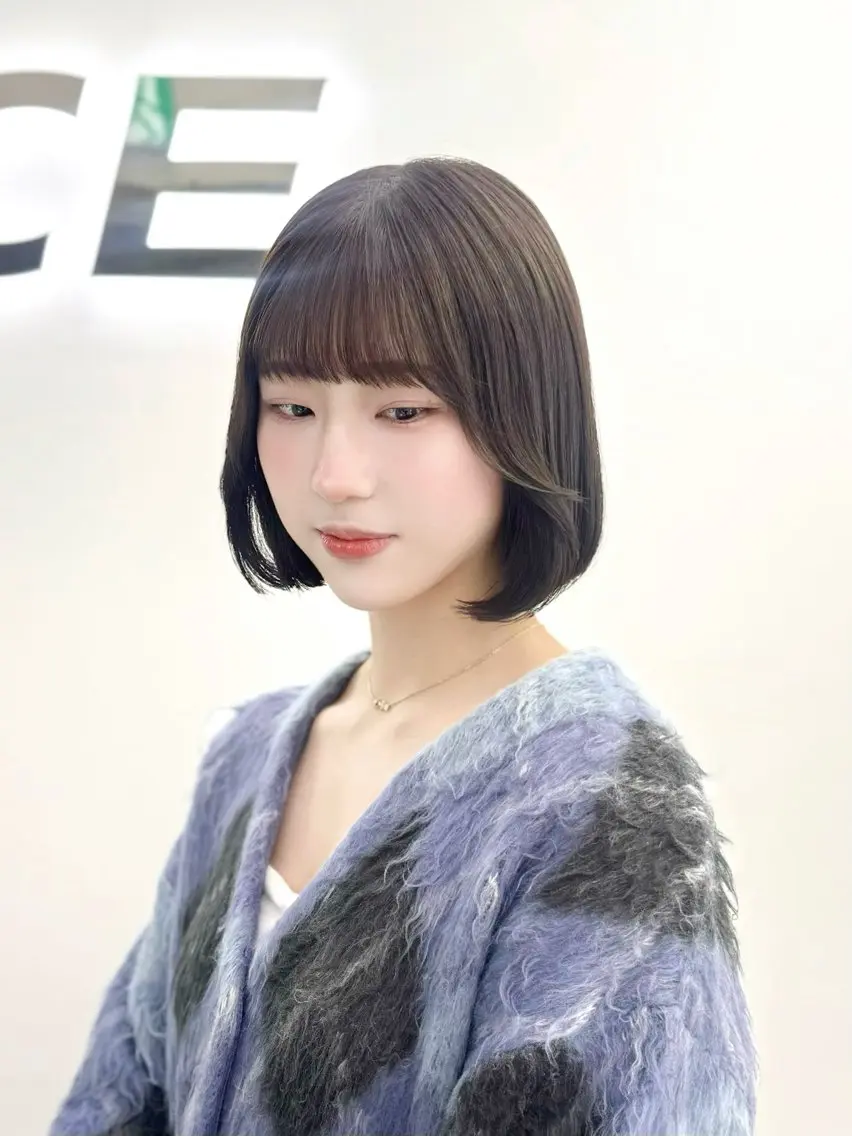 ミディアム カラー ヘアアレンジ 縮毛矯正🤍 盛れるボブ/ひかりのヘアスタイル
