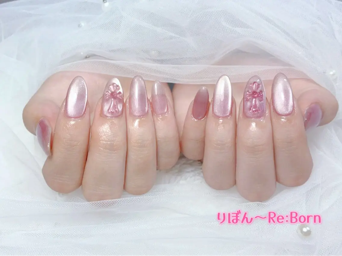 ミディアム ハンドネイル りぼん Re:Bonrのネイルデザイン