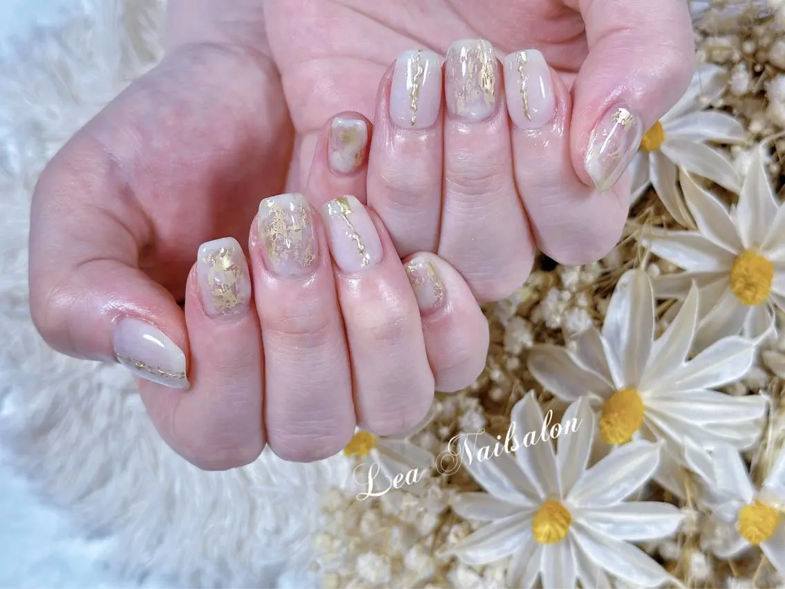 ショート カラー ネイル Le’a NailSalonのネイルデザイン