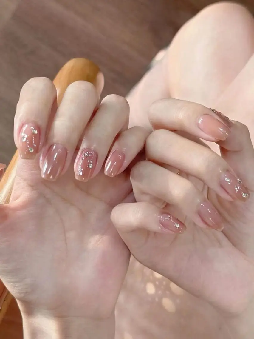 ネイル ハンドネイル T.Lee Nail Lilyのネイルデザイン