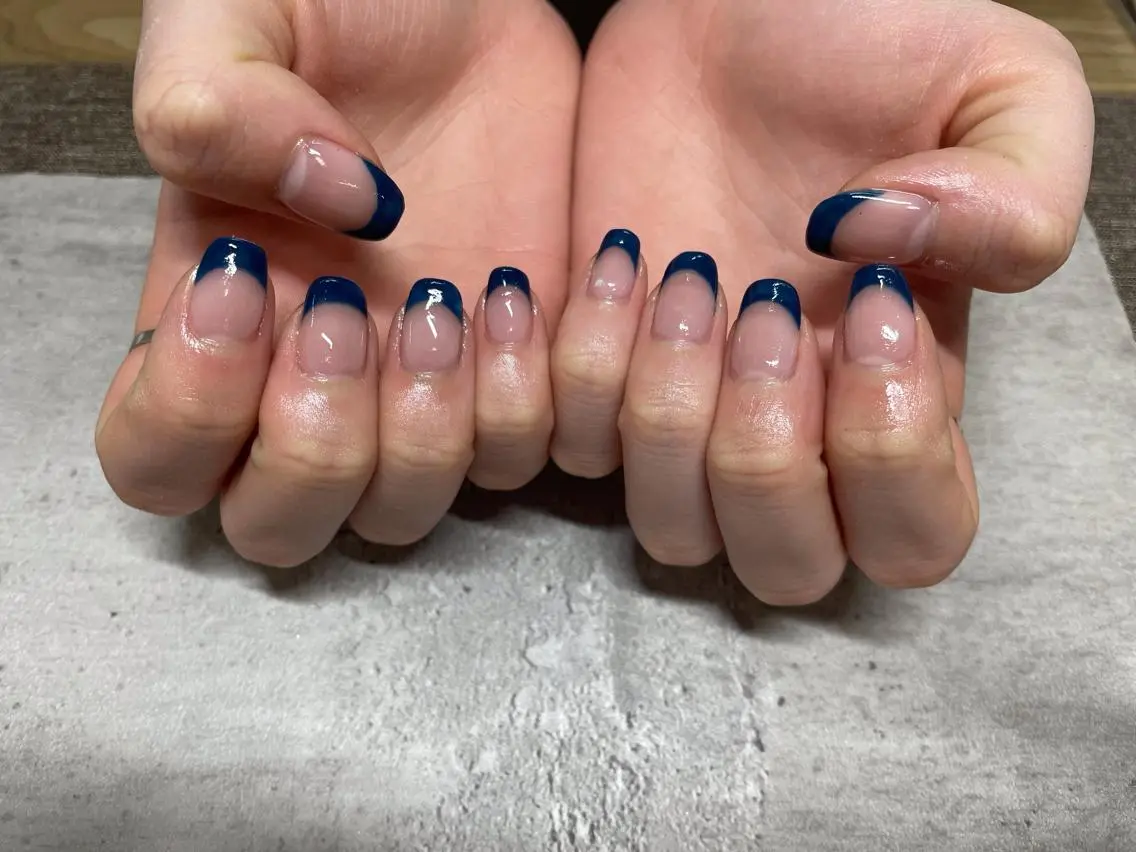 ネイル フレンチネイル mogunail &blowのネイルデザイン