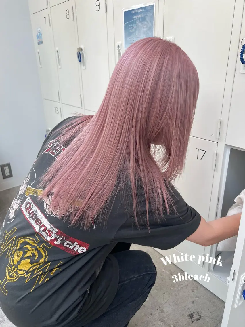 5.6月特別価格 🎀【リタッチブリーチ+オンカラー】☆ケアブリーチ使用の写真