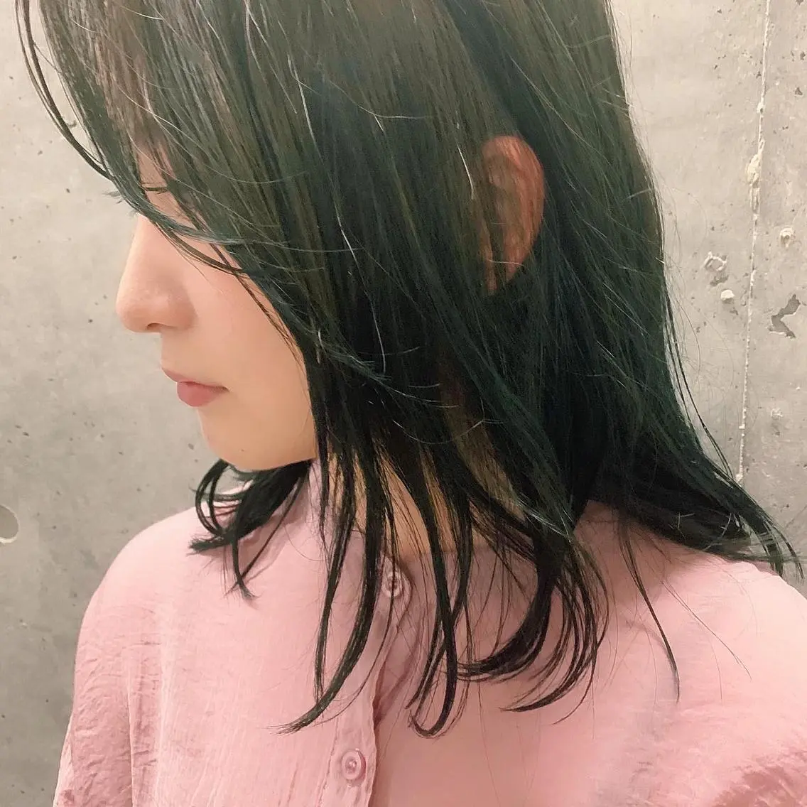ミディアム カラー 中川 竜誠のヘアスタイル