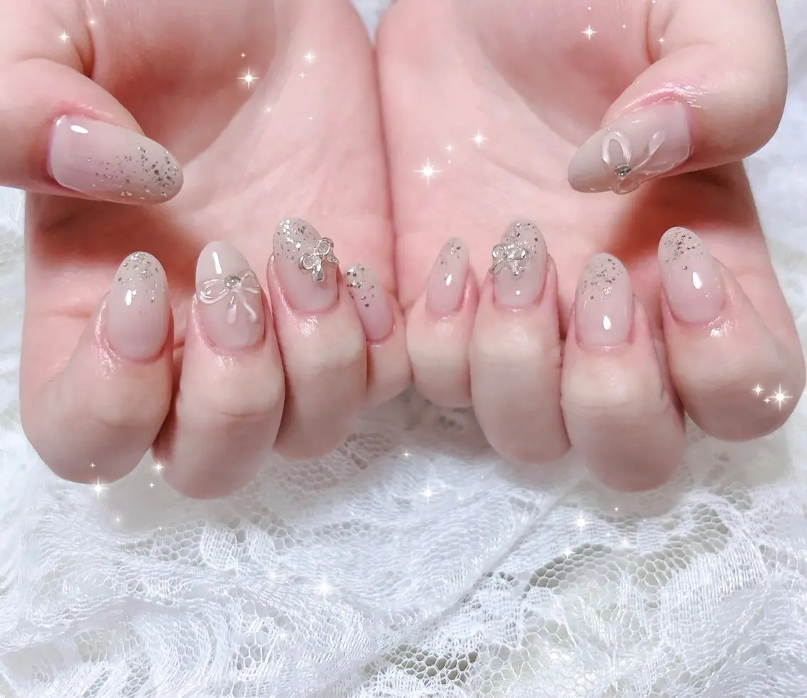 ネイル アートネイル ラメ(グリッター) ぷっくりネイル リボン ハンドネイル FLARE NAIL フレアネイルのネイルデザイン