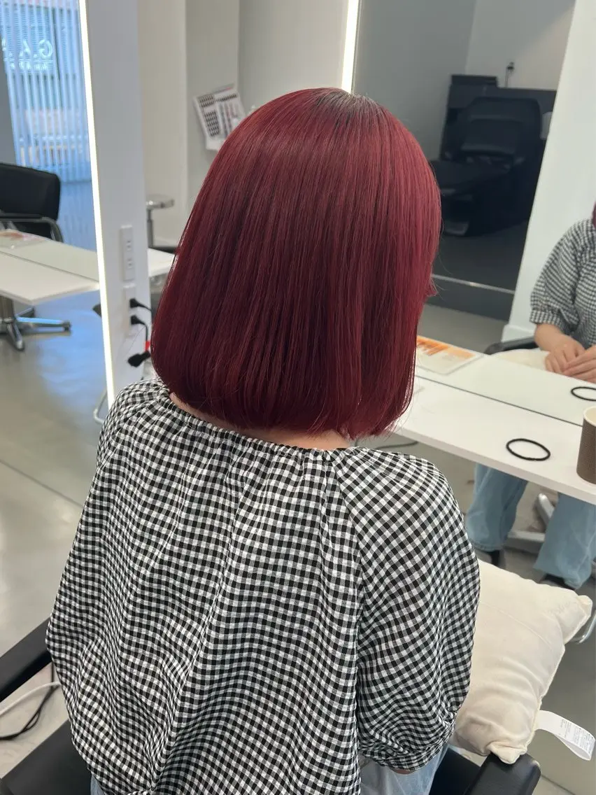 ミディアム ヘアカラー VISION 巻幡野花のヘアスタイル