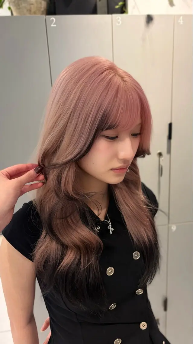 ロング ヘアカラー トリートメント 🎀LUNA🎀 レイヤーカット/艶髪のヘアスタイル