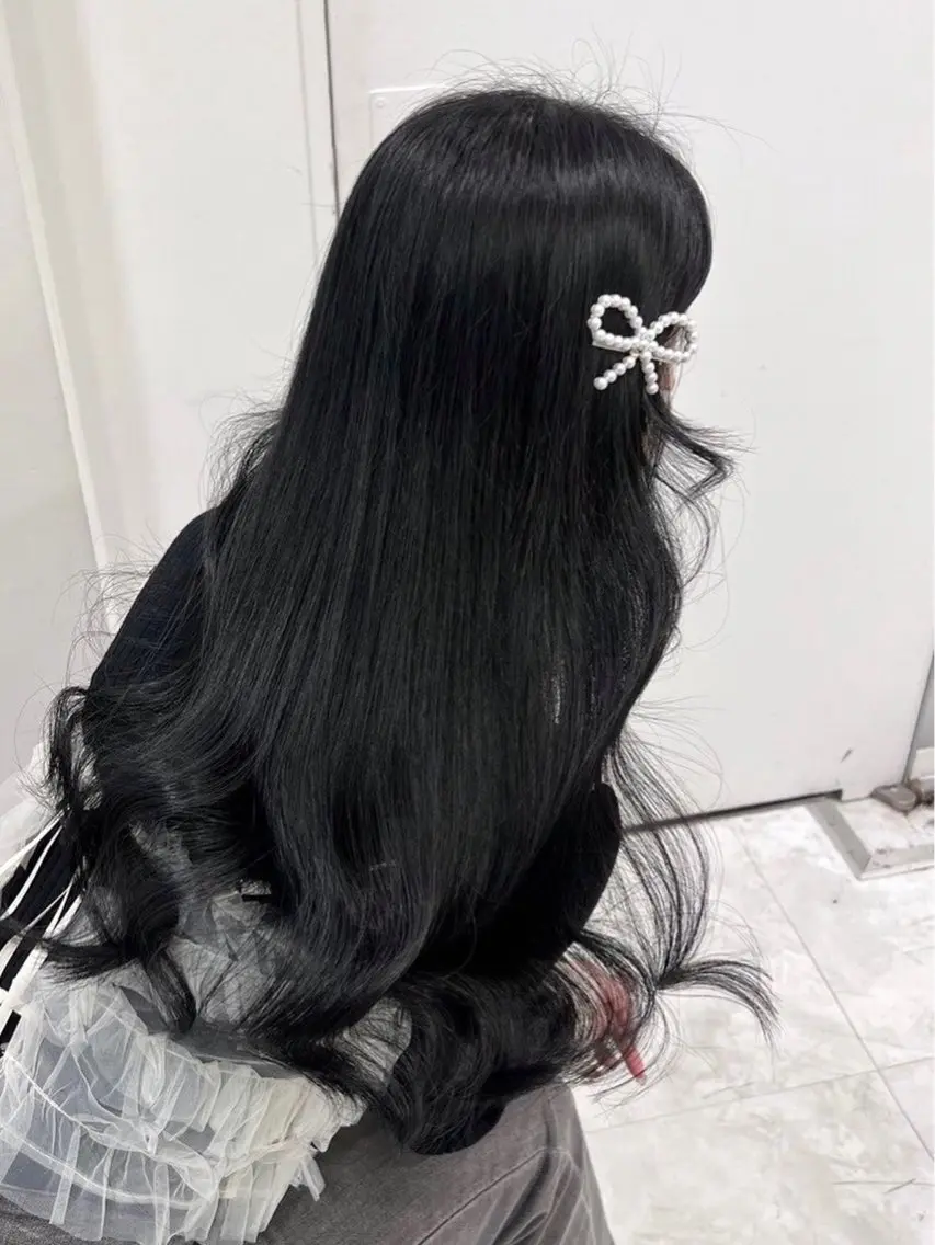 セミロング カラー ヘアアレンジ 透明感カラー トリートメント ヘアカラー トリートメント ヘアセット 🌈くれは🎨デザイ ン🌟ダメージレスのヘアスタイル