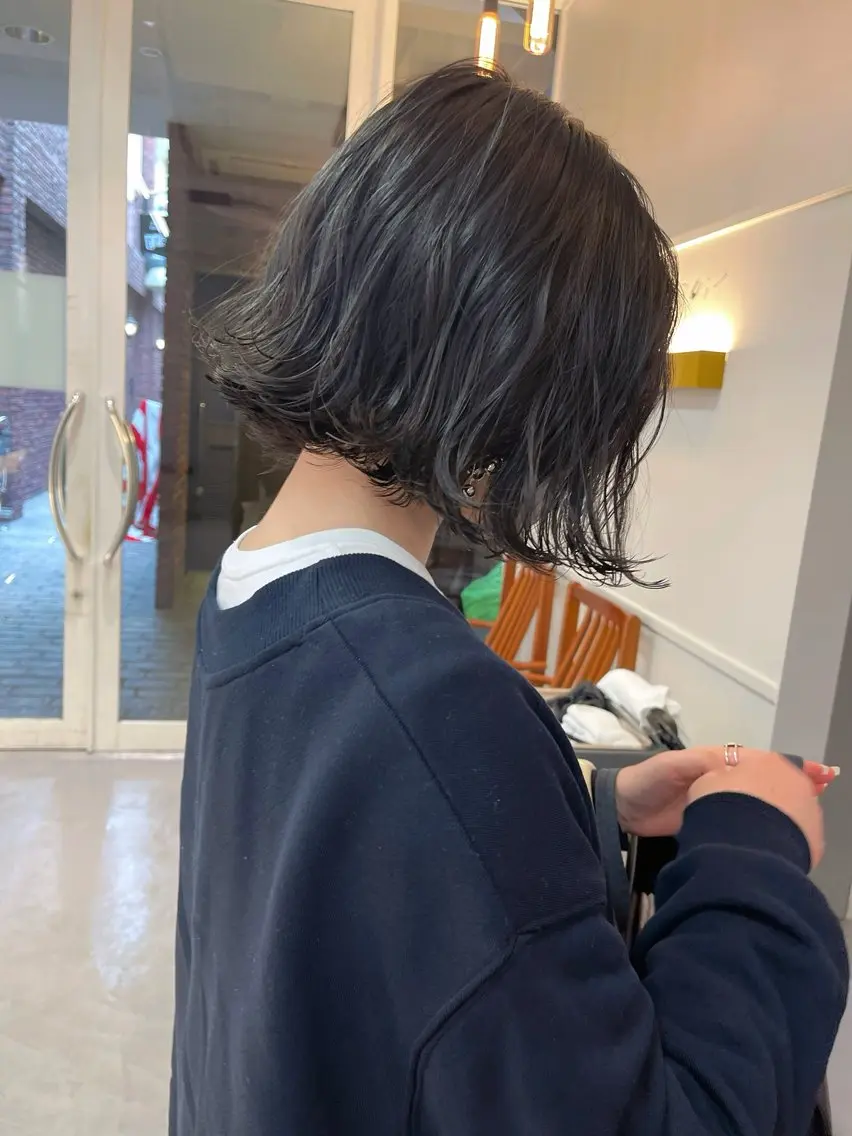 ショート カラー パーマ ボブ レイヤーカット カット ヘアカラー パーマ トリートメント ooit 【オーイット】のヘアスタイル