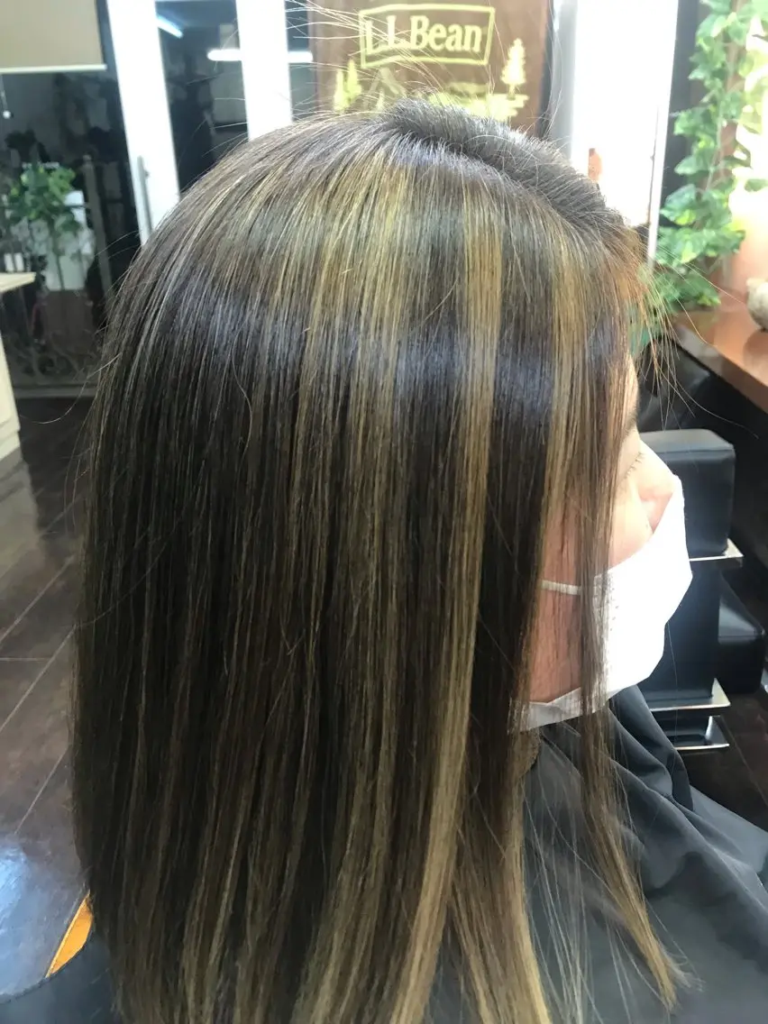 セミロング カラー 桧山 真のヘアスタイル