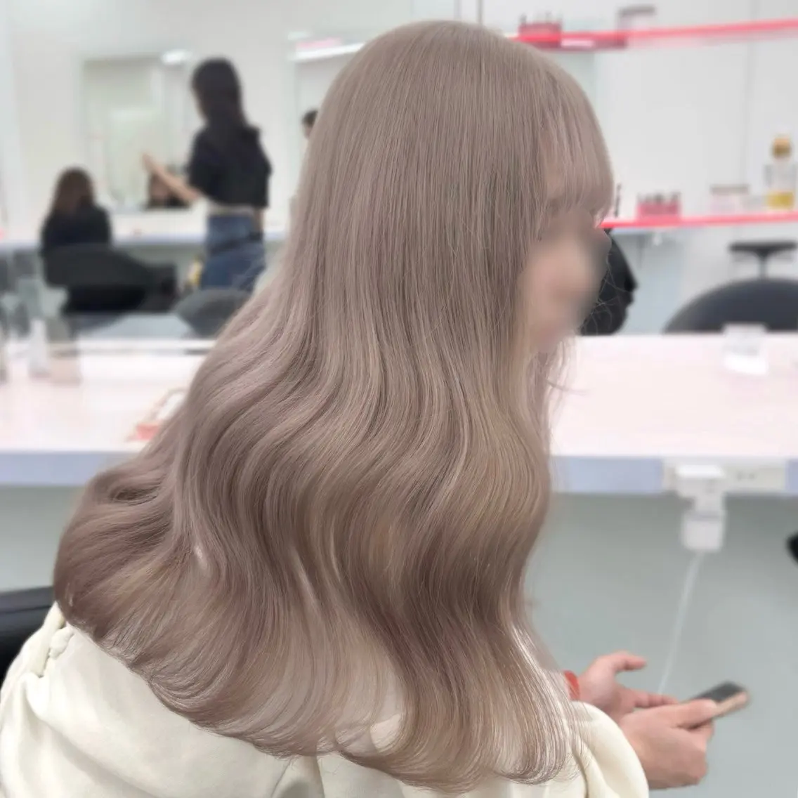 【イメチェンハイトーン♡】ケア100%トリプルカラー(ケアブリーチ2回➕カラー)プレミアムトリートメント➕カット✂️の写真