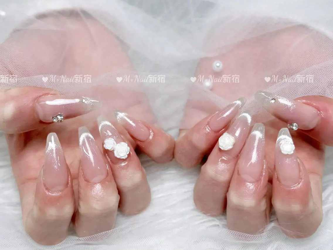 ネイル ハンドネイル M+Nail 新宿のネイルデザイン