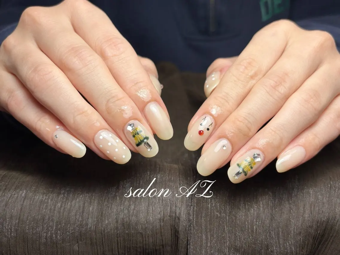 ネイル シンプルネイル 冬ネイル クリスマス ハンドネイル salon AZのネイルデザイン