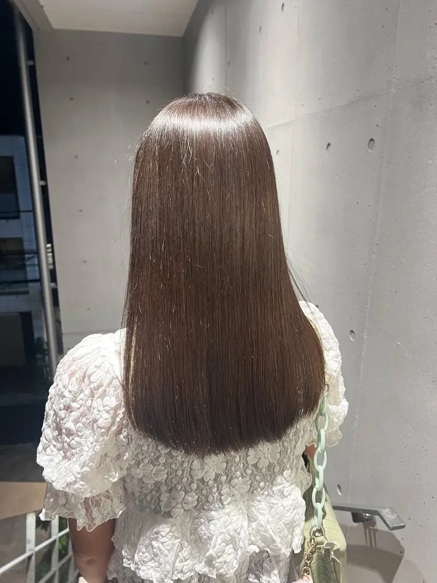 ミディアム トリートメント 艶髪レイヤー/ ハイトーンKeitaのヘアスタイル
