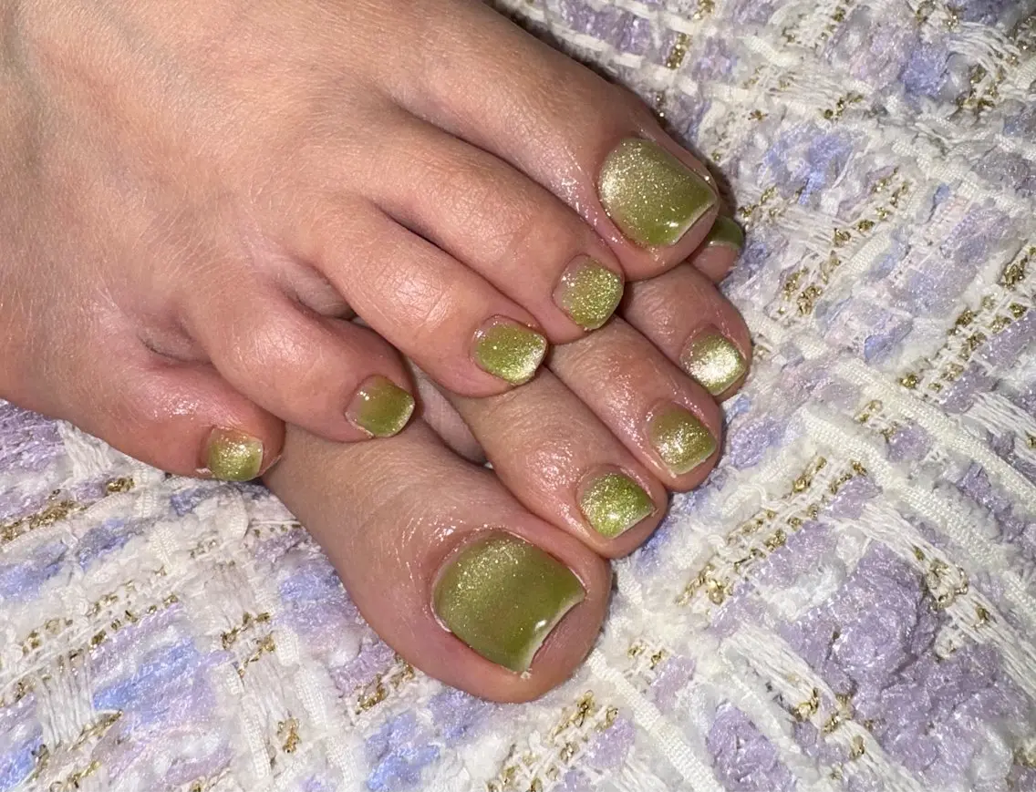 メンズ ネイル フットネイル ジェルネイル グリーン マグネットネイル メンズネイル MIMnail メンズネイリストのネイルデザイン