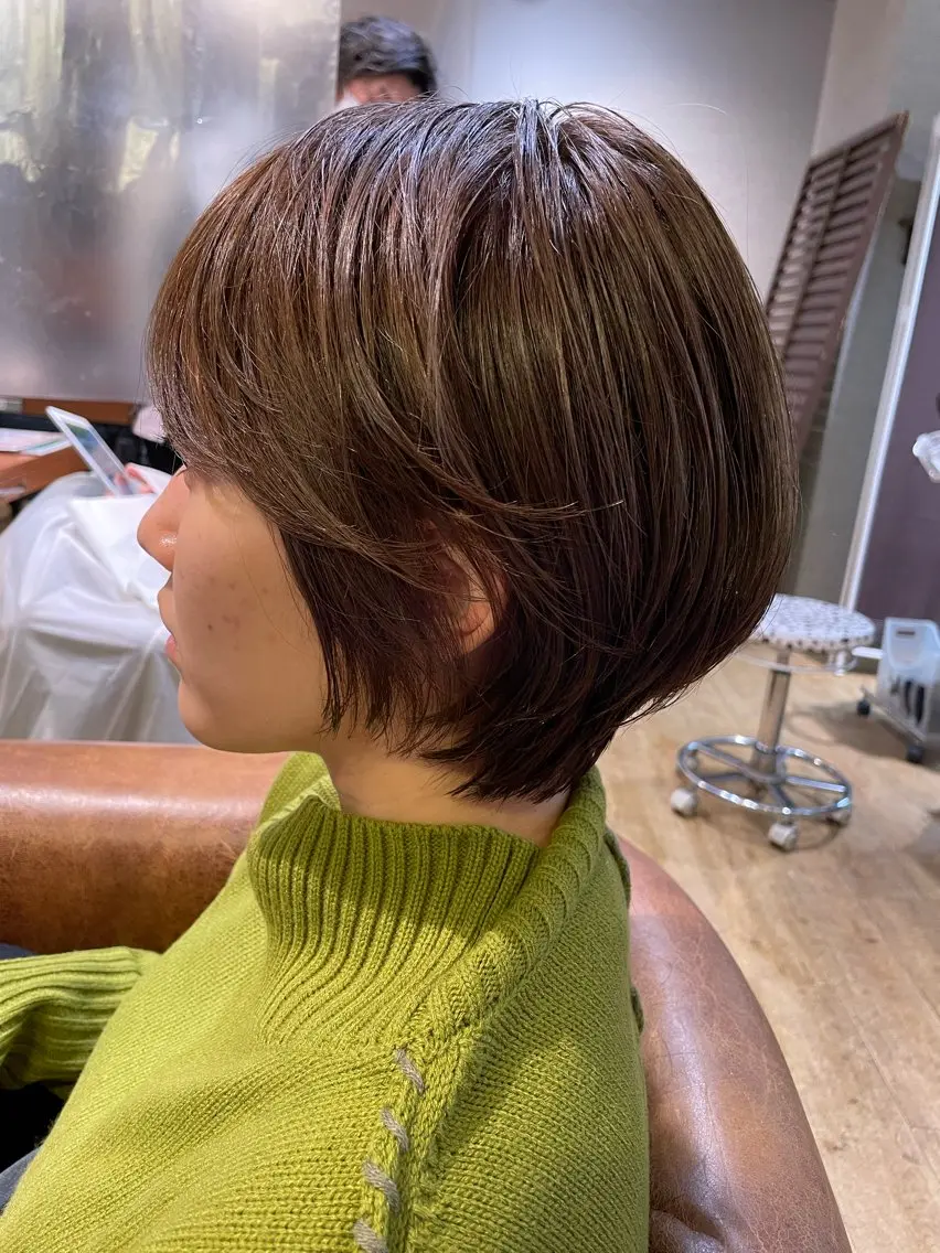 ショート カット ヘアカラー Attirer Kaiのヘアスタイル