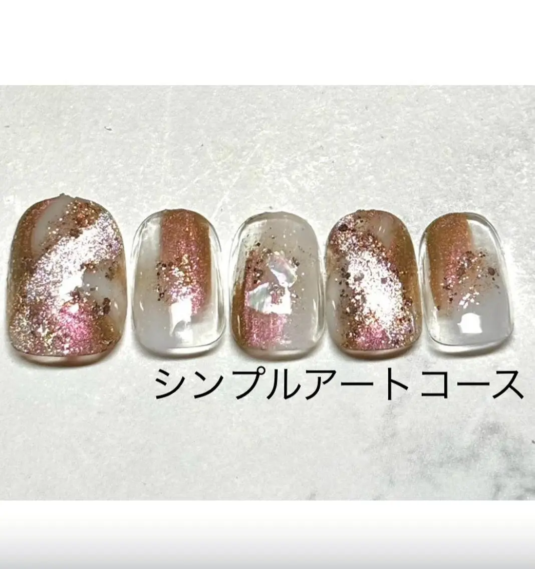 ミディアム ハンドネイル ネイルサロン Bliss（ブリス）のネイルデザイン