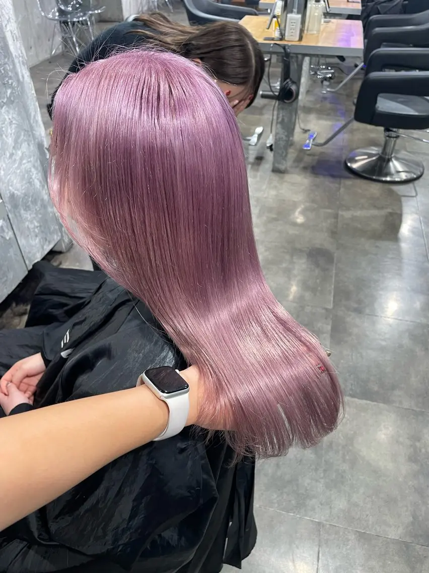 セミロング カラー ヘアカラー ハイトーン 横浜💞ミオのヘアスタイル