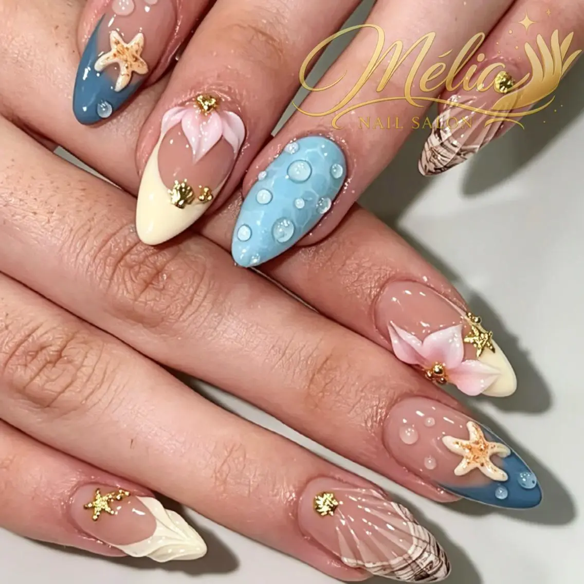 ネイル グラデーション 韓国ネイル ロングネイル 持ち込み シンプルネイル Melia Nail Nambaのネイルデザイン