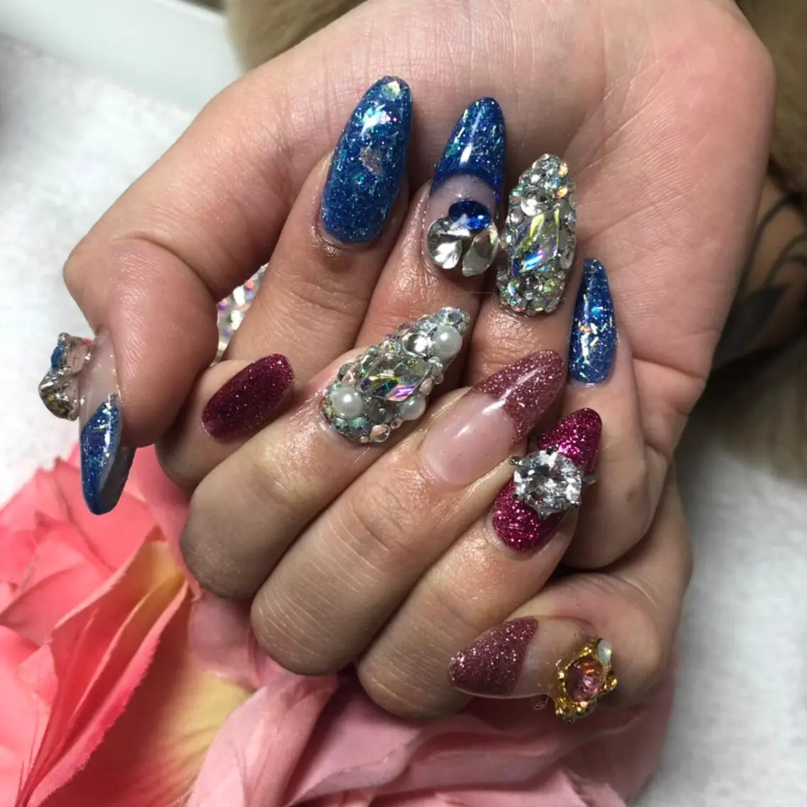 セミロング ネイル フレンチネイル ハンドネイル 《LB》ラブリエ Nail&eyeのマツエク・マツパデザイン